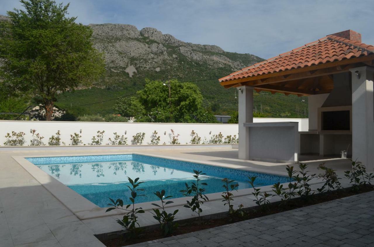 Villa Fortunei Мокошица Экстерьер фото