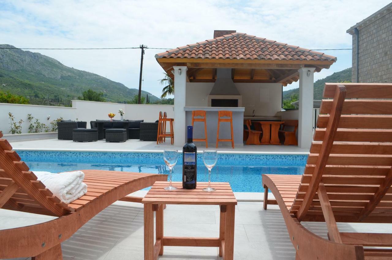 Villa Fortunei Мокошица Экстерьер фото